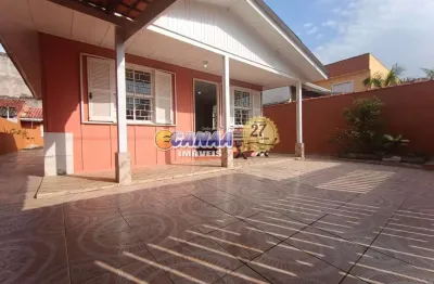 Casa à venda em itanhaém - sp- lado praia, terreno inteiro!!!