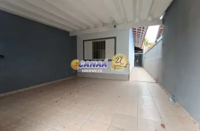 Belíssima casa com 02 dormitórios a venda na praia de mongaguá/sp