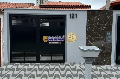 Maravilhosa casa a venda na praia de mongaguá/sp - não perca essa oportunidade!