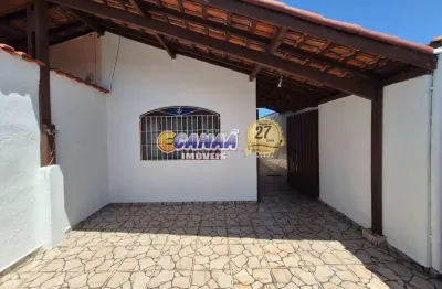 Casa à venda com edícula e a 400 metros da praia em mongaguá litoral sul de -sp!!!