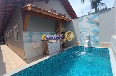 Casa nova com piscina à venda em mongaguá – lado praia! imóvel novinho, pronto para morar!