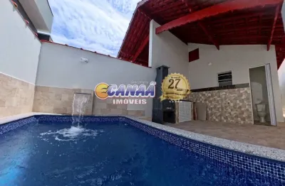 Casa nova com piscina à venda em mongaguá – litoral sul de são paulo!