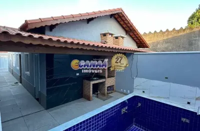 Casa à venda em itanhaém - sp | conforto, lazer e estilo em um só lugar!