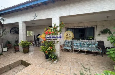 Linda casa a venda lado praia em mongaguá litoral sul de sp!!!