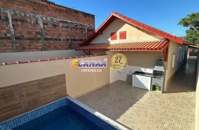 Linda casa a venda  nova e com piscina! localizada em um dos bairros mais tranquilos e valorizados de mongaguá litoral de sp!