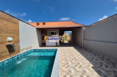 Oporftunidade em Itanhaém - Casa nova 2 dormitórios com Piscina