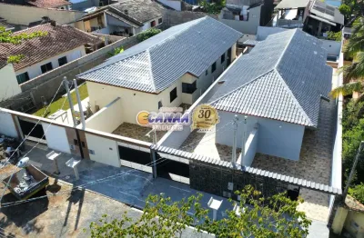 Casa à Venda em Itanhaém Litoral de SP - Com Piscina Lado Praia!!!