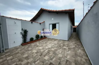 Casa térrea 2 dormitórios, pronta para morar. Utilize seu FGTS