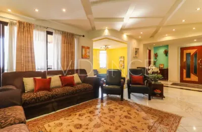 Espaçoso apartamento à venda com 246 metros de área útil construída no bairro tatuapé.
