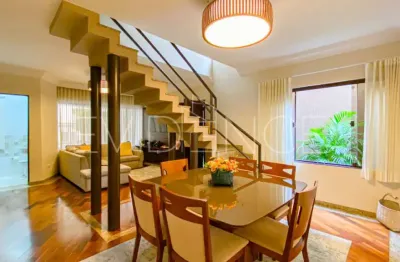 Sobrado à venda com 3 dormitórios, sendo 1 suíte, 2 vagas de garagem no jardim têxtil