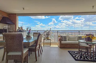 Apartamento à venda com 192 metros, varanda gourmet e lazer de clube