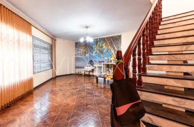 Casa à venda no tatuapé com piscina e churrasqueira