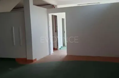 Sobrado comercial para locação com 230 m² com 3 vagas