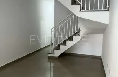 Casa com 3 quartos para alugar na Rua Caetano Basso, 186, Parque Savoy City, São Paulo