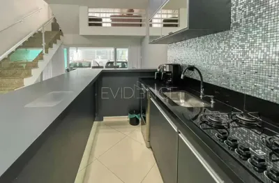 Sobrado à venda no Tatuapé com 300 m² - Mobiliado - Churrasqueira