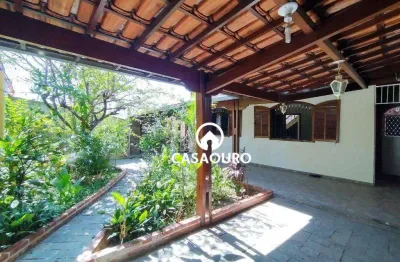 Casa com 3 quartos à venda, 200 m² por R$ 1.000.000 - Sagrada Família - Belo Horizonte/MG