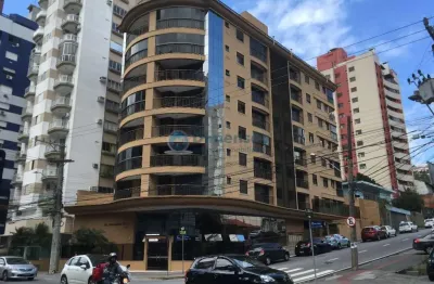 Lindo apartamento mobiliado perto shopping beira mar