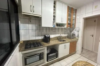Ótima oportunidade de adquirir um apto  no bairro estreito, em florianópolis