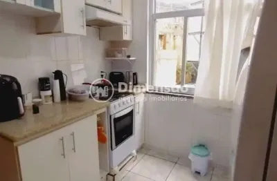 Ótima oportunidade de apartamento à venda no centro de florianópolis.