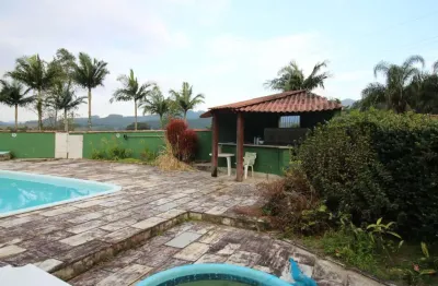 Linda propriedade rural localizada no município de paulo lopes