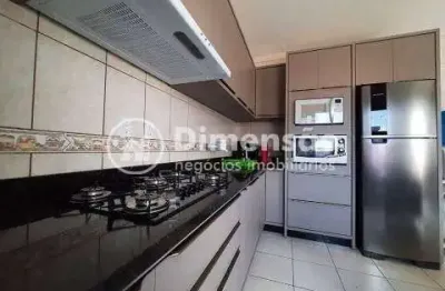 Casa com 4 quartos à venda na Das Esmeraldas, Flor de Nápolis, São José