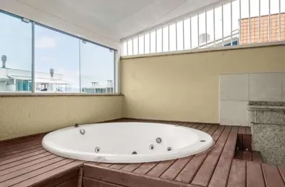 Cobertura duplex mobiliada e com jacuzzi,  próximo ao open shopping em jurerê in