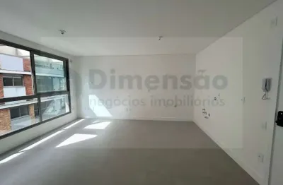 Apartamento de 1 dormitório com vaga de garagem no estreito