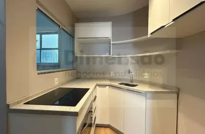 Apartamento de 2 dormitórios no centro (porteira fechada)