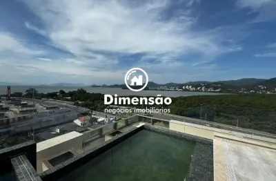 Apartamento à venda na Agronômica, 3 suítes, 3 vagas e hobby box