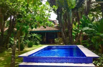Casa pé na areia com piscina na praia de camburi em são sebastião