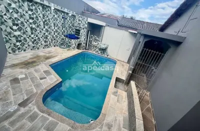 Casa com 2 quartos à venda na Vila Caiçara, Praia Grande 