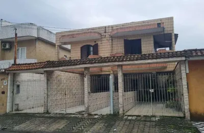 Casa 2 dormitórios na guilhermina ótima oportunidade