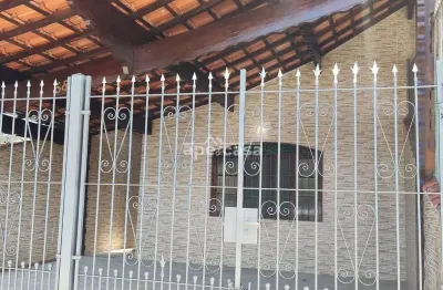 Casa com 2 quartos à venda na Vila Caiçara, Praia Grande 