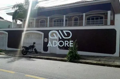 Casa com 5 quartos para alugar na Babaçu, Alto das Palmeiras, Itu