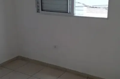 Casa independente - Artur Alvim - Próximo a Estação do Metrô Artur Alvim