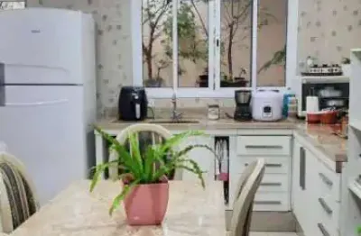 Sobrado com 3 dormitórios à venda, 220 m² por r$ 700.000,00 - jardim guapituba - mauá/sp
