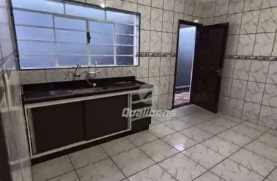 Casa com 2 dormitórios para alugar, 127 m² por r$ 2.800,01/mês - parque são vicente - mauá/sp