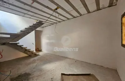 Sobrado com 3 quartos à venda, 150 m² por R$ 750.000 - Parque São Vicente - Mauá/SP