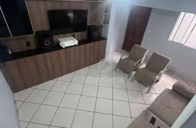 Sobrado com 2 dormitórios para alugar, 133 m² por R$ 1.800,01/mês - Parque Bandeirantes - Mauá/SP