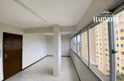 Sala comercial com 24 m² para alugar por r$750,00 no portão, curitiba/pr