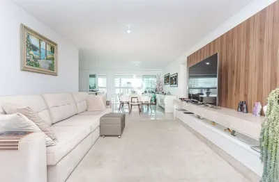 Apartamento com 4 quartos à venda na rua professor guido straube, 52, vila izabel, curitiba, 193 m2 por r$ 2.490.000