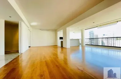 Lindo apartamento padrão em bairro nobre de são paulo, perdizes!