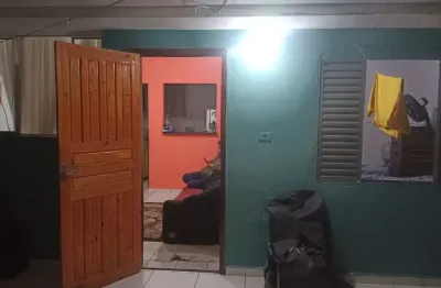 Casa com 2 quartos à venda na Rua Professor Francisco De Domênico, Castelo, Santos