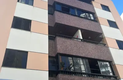Apartamento com 2 quartos para alugar na Alameda Praia do Descobrimento, 120, Boca do Rio, Salvador