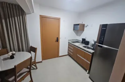 Lindo apartamento  ( studio ) caminho das árvores unique live