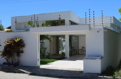 Excelente casa cinco quartos finamente decorada village lll vista mar porto seguro