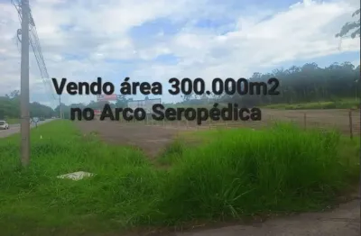Terreno à venda no Jardins, Seropédica 