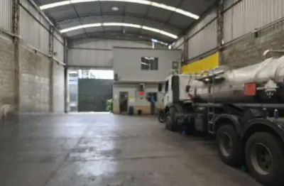 Galpão para locação em duque de caxias, jardim primavera, 2 banheiros