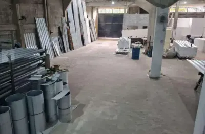 Galpão para venda em duque de caxias, campos elíseos, 2 banheiros