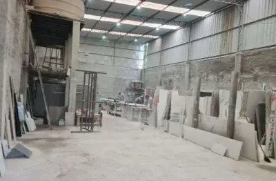 Galpão para locação em duque de caxias, parque eldorado, 2 banheiros